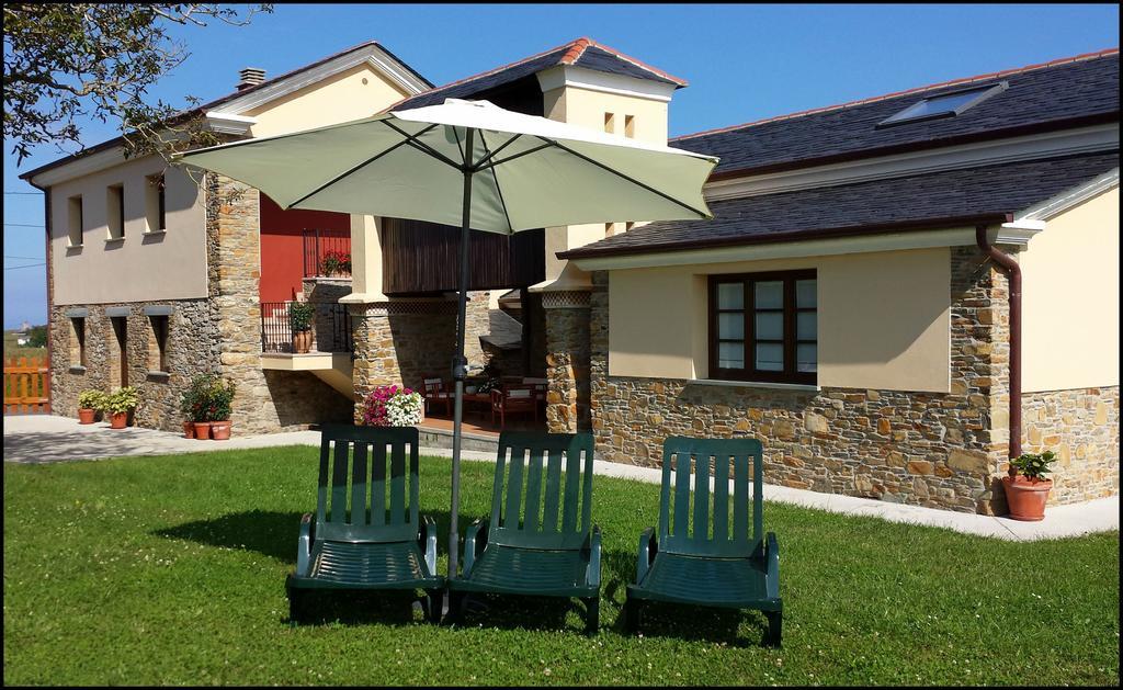 טאפיה דה קסרייגו Apartamentos Rurales Casanova מראה חיצוני תמונה