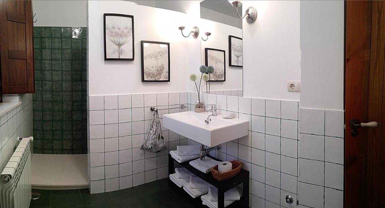 טאפיה דה קסרייגו Apartamentos Rurales Casanova מראה חיצוני תמונה