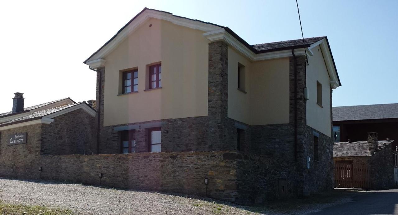 טאפיה דה קסרייגו Apartamentos Rurales Casanova מראה חיצוני תמונה